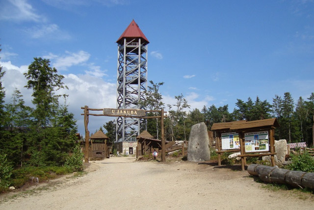 Rozhledna a lesopark u Jakuba